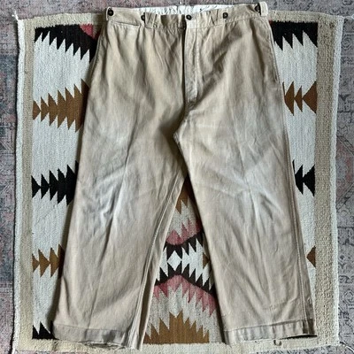Pantalón de trabajo vintage caqui con hebilla de sarga de algodón francés de los años 40 talla 38 Foto 1 de 4