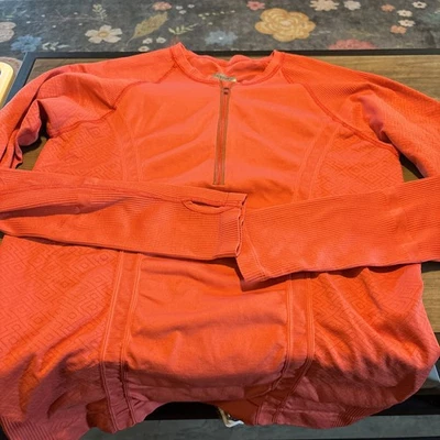 Pullover de compresión ATHLETA para mujer XL 1/4 cremallera acanalado rojo rosado gris usado en excelente estado Foto 1 de 4