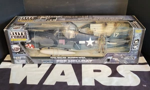 F6F Hellcat Tiburón Boca Segunda Guerra Mundial Escala 1/18 ELITE FORCE 1:18 NUEVO Sellado - Imagen 1 de 5