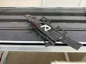 Traxxas Revo Nitro Carbon Vantage Chassis Supermaxx 2.5 Revo - Picture 1 of 7