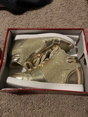 New GUESS Los Angeles Women’s Wedge Sneakers Shoes Size 7.5 White w/Gold - Image 1 of 4