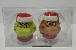 Dr. Seuss Grinch and Max 3-D Salz- und Pfefferstreuer Set Schlittenglocke Bistro - Bild 1 von 4