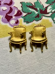 Karl Lagerfeld Louis XVI Stuhl Paar Knöpfe Set keine Signatur 1 3/8” x 7/8” - Bild 1 von 7