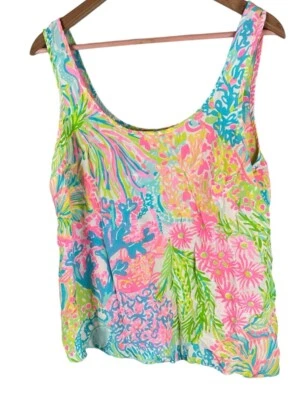 Camiseta sin mangas Lilly Pulitzer Cosmos Silk Lovers coral colorida, talla grande Foto 1 de 4