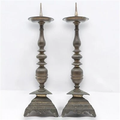 CANDELIERI IN BRONZO MASSICCIO 1700 XVIII sec CANDELABRI PORTACANDELA D’EPOCA - Immagine 1 di 4