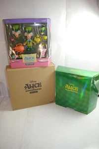 Disney Alice Dans Pays des Merveilles Le Tea Time Mad Hatter 18 CM Super7 Oaa - Picture 1 of 5
