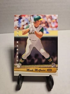 1993 Upper Deck Home Run Heroes #HR2 Mark McGwire Oakland Athletics 091924 - Picture 1 of 5