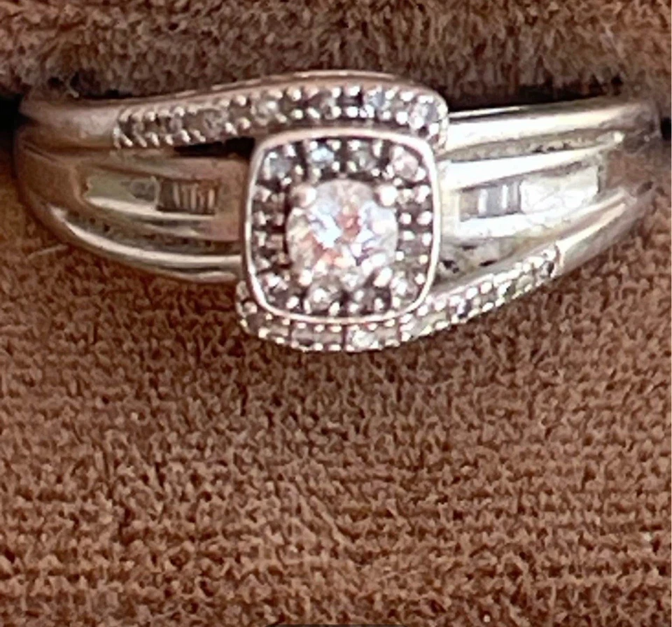 Anillo de diamantes platino vintage 18 pt centro diamante talla 7 Foto 1 de 4