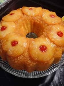 Pineapple 🍍 Upside Down Cake - Picture 1 of 3