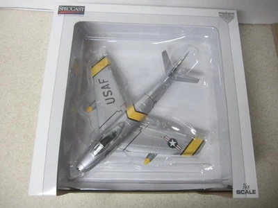 SpecCast F-86 Sabre Jet The Huff Diecast Collector Airplane # 42003 NUEVO Foto 1 de 4