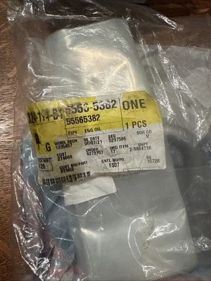 Kit de tubo de refrigeración de aceite turbocompresor Chevrolet Buick 2011-2021 genuino GM 55565382 Foto 1 de 4