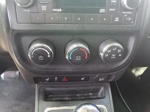 Heater Climate Temperature Control Classic Style With AC Fits 11-17 COMPASS 8110 - Picture 1 of 9