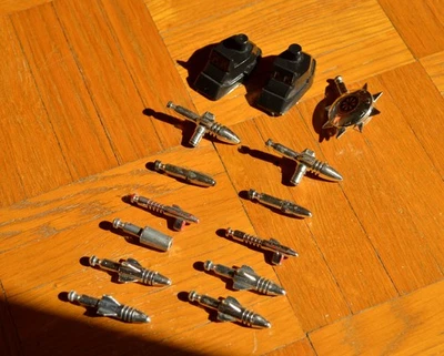 Lotto Pezzi per Trider G7 Ceppi Ratti Missili Piedi - Immagine 1 di 2