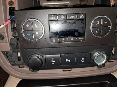 Interruptor selector de aire acondicionado usado se adapta a: Chevrolet Silverado 1500 2012 camioneta automática te Foto 1 de 4