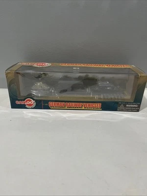 Vehículos ferroviarios alemanes de armadura gigante Can Do 1:144 vagón de artillería Foto 1 de 4