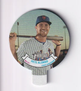 2019 Topps Heritage Pete Alonso 1970 Candy Lids Insert RC New York Mets - Foto 1 di 2