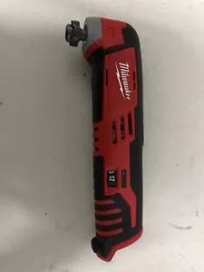Multiherramienta inalámbrica Milwaukee 2426-20 M12 12 voltios de iones de litio (solo herramienta) - Imagen 1 de 3