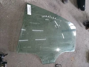 VETRO CRISTALLO SCENDENTE POSTERIORE SINISTRA SKODA SUPERB (02-05) 4P. - Picture 1 of 1