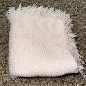Pastel Pink 100% Acrylic Baby Blanket W/Fringe Lightweight Summer - Picture 1 of 7