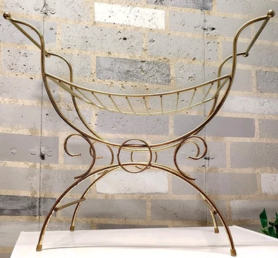 Silla tocador de metal de latón dorado de colección taburete de banco maquillaje baño MCM Hollywood Regency Foto 1 de 4