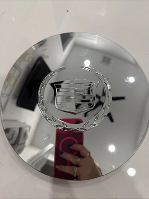NEW 2003-2006 Cadillac Escalade OEM Chrome Center Cap 9594877 4575 - One/1* - Image 1 of 3