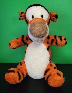 Peluche Disney/Sega 2001 Tigger Winnie the Pooh 11" - Imagen 1 de 6