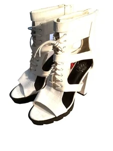 Liliana Kunst Shoes Size 9 * White Crocodile *Lace Up Booties *Drag *Sissy*EUC - Picture 1 of 12
