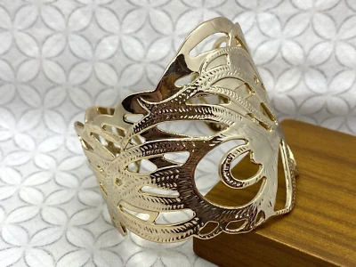 Vintage Kendra Scott Short Salome Feather Cuff Bracelet Gold Tone Statement - Image 1 of 4