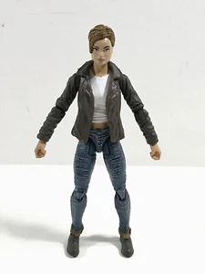Zombie Lab Marion 4" Actionfigur weibliche Überlebende Lederjacke lose geöffnet - Bild 1 von 3