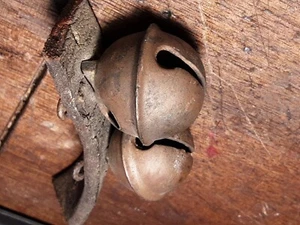 Antiche campane da slitta cavallo crotal ottone due jingle - Foto 1 di 16