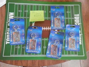 St. Louis Rams Schlüsselanhänger 5 Stück neu Vintage NFL datiert 1997 auf Verpackung 90er - Bild 1 von 22