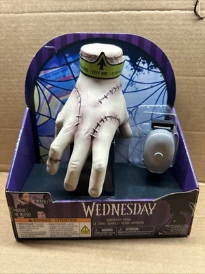 Wednesday Animated Thing Control Remoto Mano Just Play NUEVO 2024 Addam’s Family Foto 1 de 4