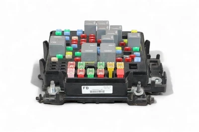 Chevy Silverado 1500 2003-2005 camioneta motor caja de fusibles con garantía Foto 1 de 4