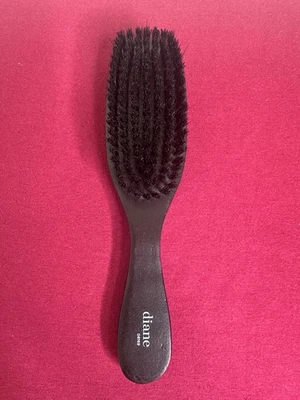 2012 100% SOFT BOAR  BRISTLES ~ FOR FINE TO MEDIUM HAIR~GENTLE ON HAIR & SCALP - Image 1 of 4