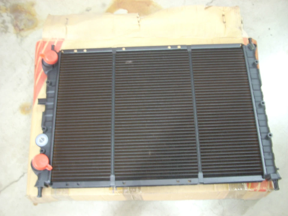 WATER RADIATOR Fiat Marea - Bravo - Brava 1.9 - 46462526 - 96 to 99 - NEW  - Image 1 of 1
