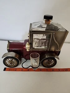 Oldtimer 1918 Ford Auto Dekanter mit Aufzieh Spieluhr Bar Gebrauchsspuren - Bild 1 von 9