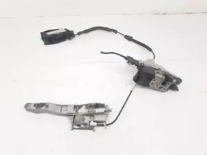 2008-2019 MK2 PEUGEOT PARTNER FRONT DOOR LOCK RH DRIVER SIDE 828412 - Picture 1 of 10