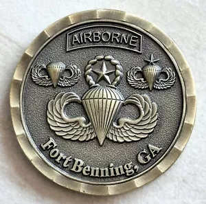 US Army Airborne Challenge Coin - Picture 1 of 2