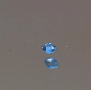 1 Saphir facettiert blau Briolette 0,99 ct mm Saphir augenrein si - Picture 1 of 3