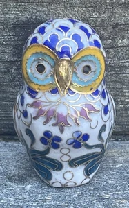 "Estatuilla de latón esmaltada cloisonné OWL de 2"" vintage" - Imagen 1 de 6