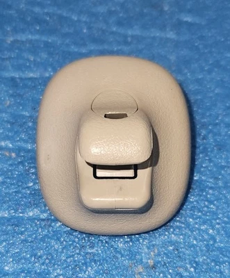 Clip de retención de parasol para Ford Fusion MKZ Milan Zephyr 06-12 OEM gris Foto 1 de 3