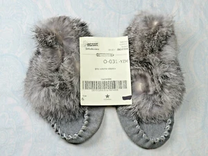 Grey Eskimo Slippers Shoes Moccasins Girls Sz 6 Handmade Canada Suede Fur NEW - Bild 1 von 5
