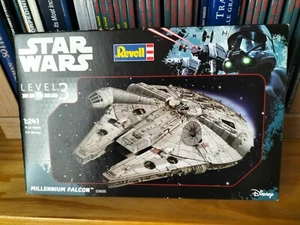 1/241 STAR WARS MILLENIUM FALCON - REVELL #03600 - Imagen 1 de 2