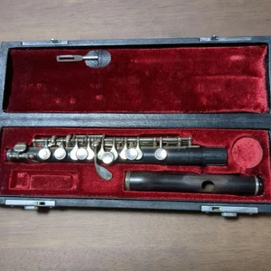 YAMAHA YPC-62 Piccolo flauta madera granadilla profesional junta de cabeza plateada COMO ESTÁ - Imagen 1 de 20