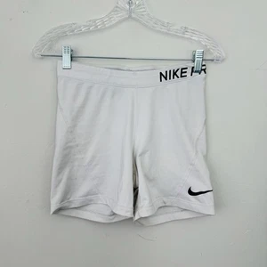 Pantalones Cortos de Compresión Atléticos Nike Pro Blancos Dri Fit Para Mujer Talla M” - Imagen 1 de 8