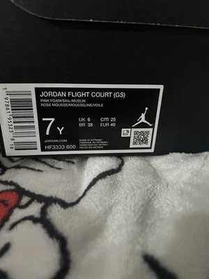 Jordan Flight Court pré-escolar feminino "espuma rosa/vela/musselina" (rosa) - Imagem 1 de 4