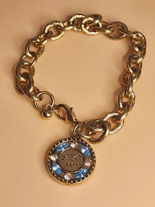 Avon President's Club Recognition 2003 Charm Bracelet 8" Gold Tone FREE $HIPPING - Picture 1 of 4
