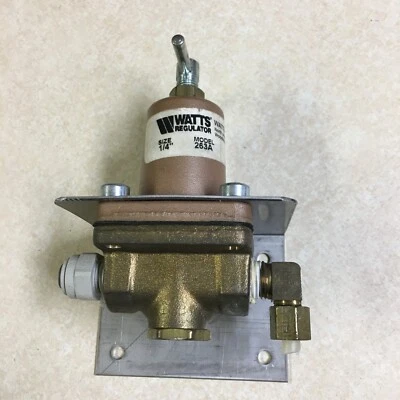 Watts 3-Way 263A-B Small Water 3-50psi Pressure Regulator - 1/4" NPT Female - Image 1 of 4