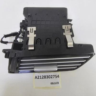 Salpicadero derecho Mercedes-Benz E W212 2012-2013 ventilación aire A2128302754 Foto 1 de 4
