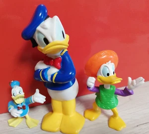 Donald Duck Two Figures and Keychain - Picture 1 of 15